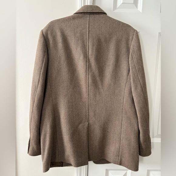 J. Crew Men’s Herringbone Wool Blazer - Picture 4 of 14